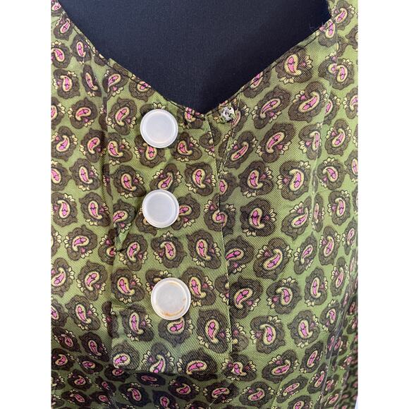 Vintage Handmade Paisley Dress – Flawed, Priced Accordingly - Picture 11 of 16